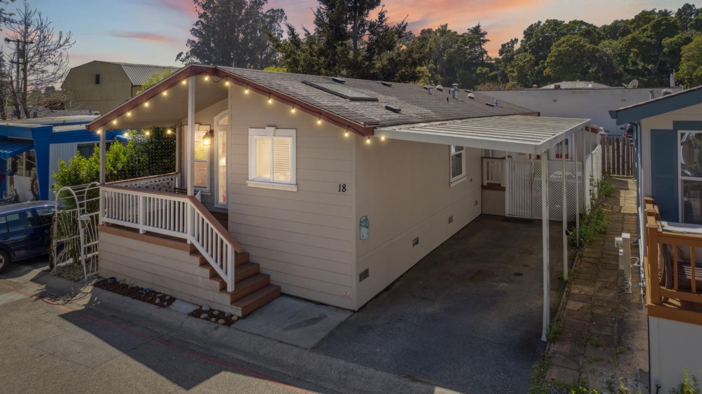 Photo of 3060 Porter St #18 in Soquel, CA