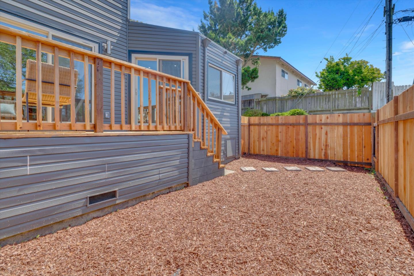 Detail Gallery Image 21 of 26 For 2242 Wexford Ave, South San Francisco,  CA 94080 - 4 Beds | 2/1 Baths