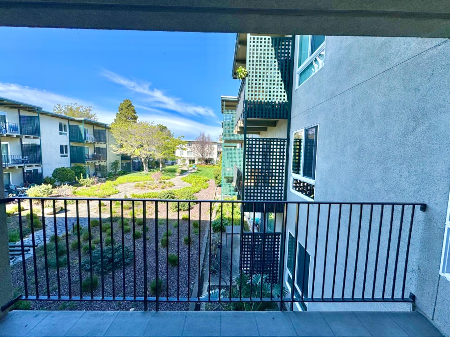 Detail Gallery Image 27 of 46 For 800 N Delaware St #308,  San Mateo,  CA 94401 - 2 Beds | 2 Baths