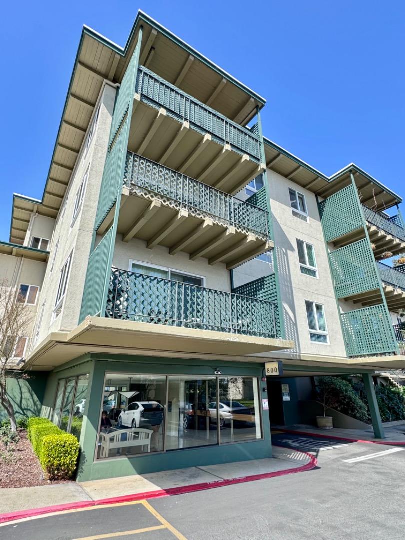 Detail Gallery Image 3 of 46 For 800 N Delaware St #308,  San Mateo,  CA 94401 - 2 Beds | 2 Baths
