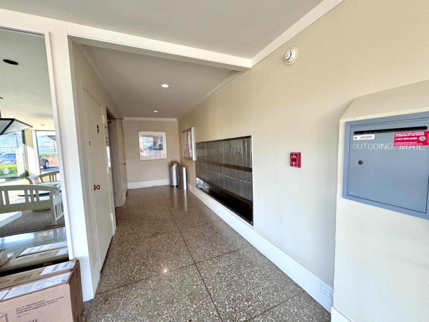 Detail Gallery Image 9 of 46 For 800 N Delaware St #308,  San Mateo,  CA 94401 - 2 Beds | 2 Baths