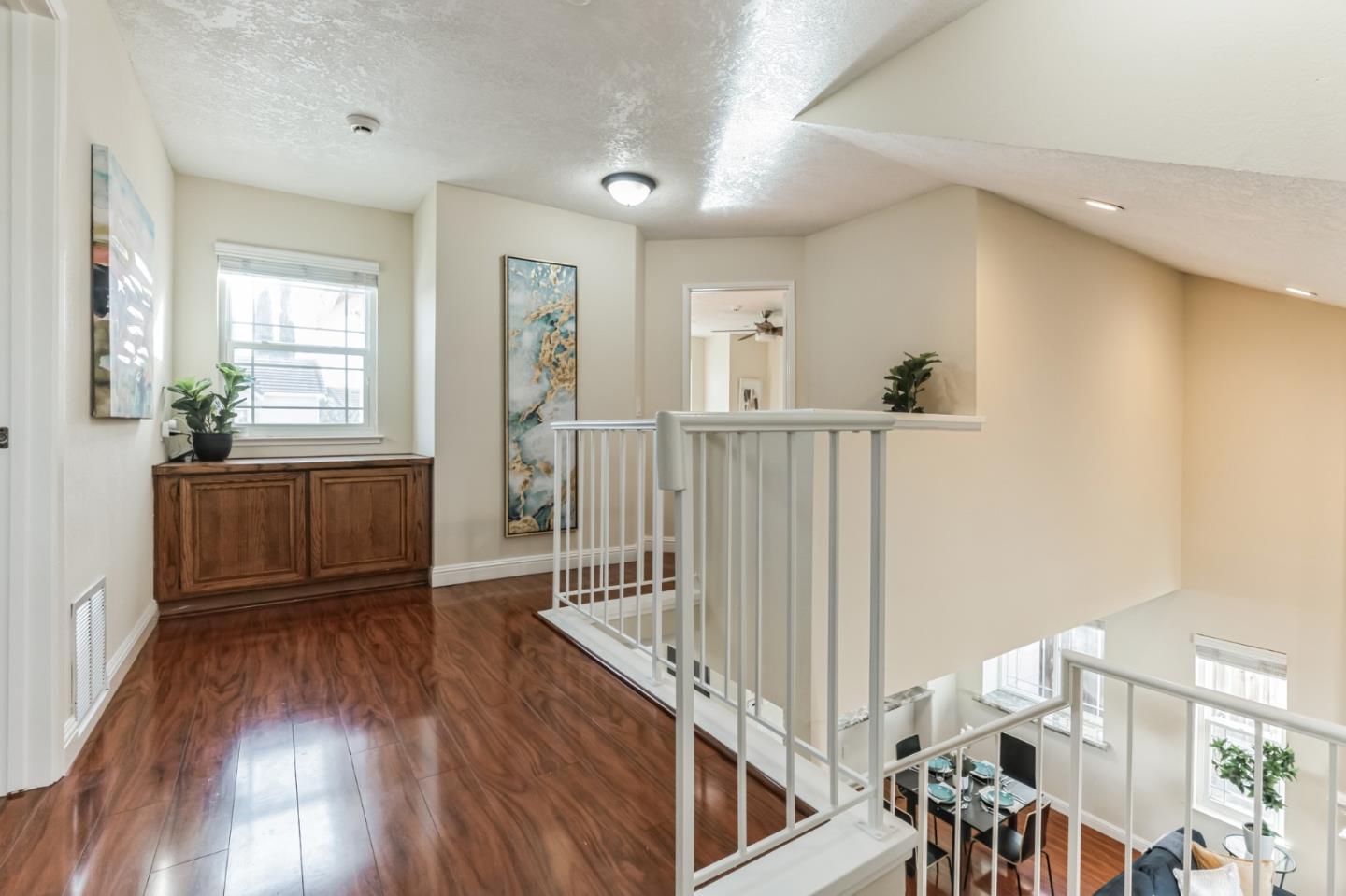 Detail Gallery Image 8 of 21 For 864 Coventry Way, Milpitas,  CA 95035 - 3 Beds | 2/1 Baths
