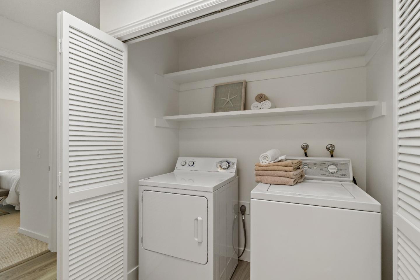 Detail Gallery Image 35 of 46 For 928 Wright Ave #1002,  Mountain View,  CA 94043 - 3 Beds | 2 Baths