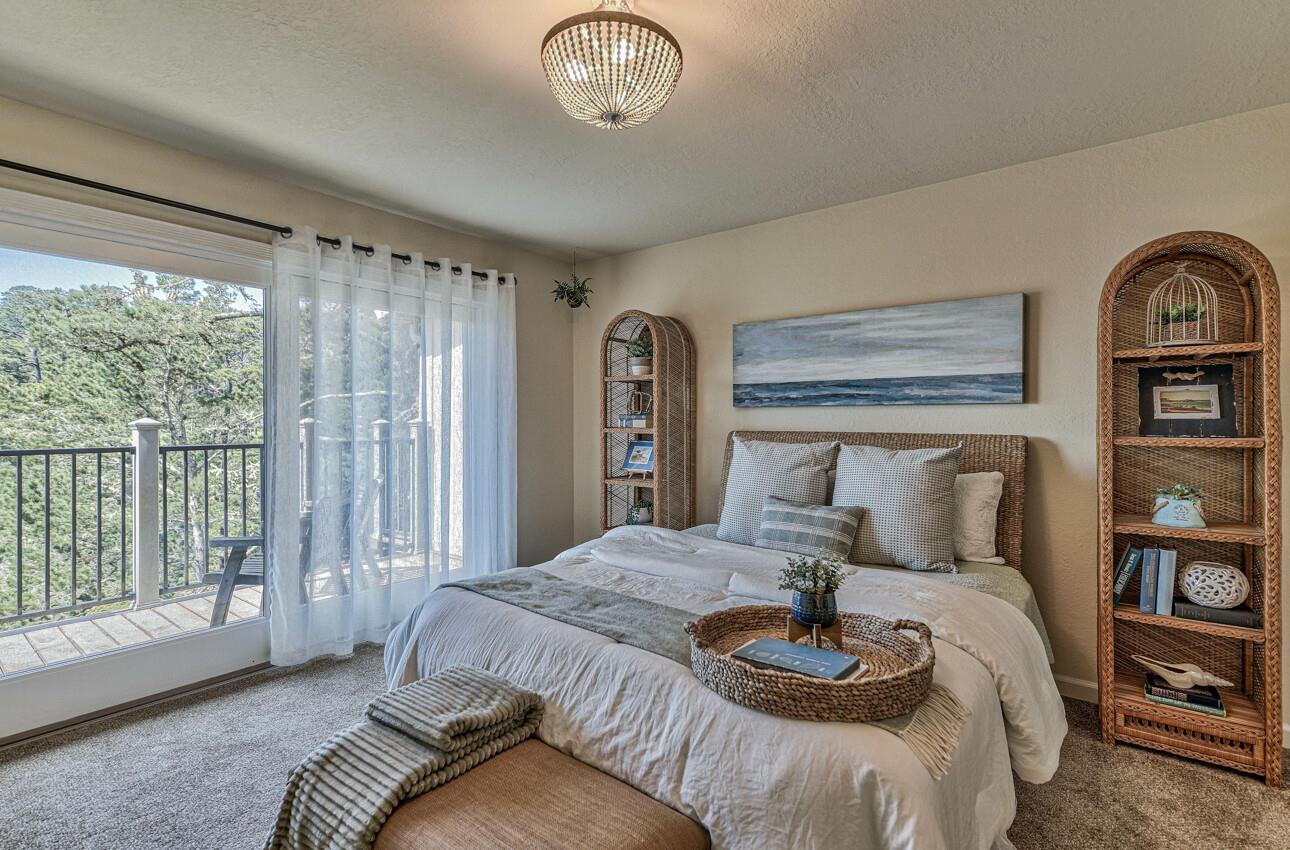Detail Gallery Image 17 of 35 For 250 Forest Ridge Rd #64,  Monterey,  CA 93940 - 2 Beds | 1 Baths