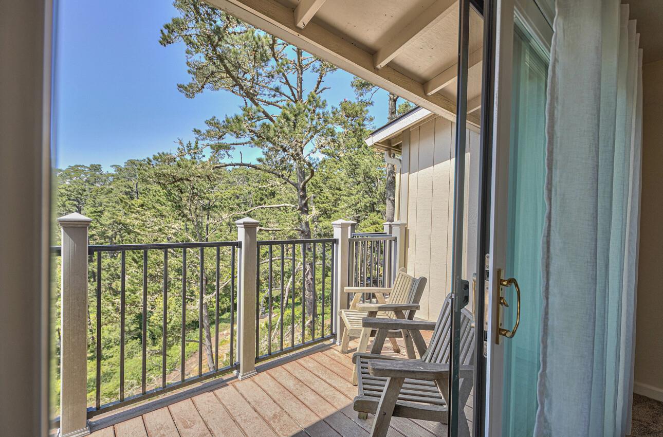 Detail Gallery Image 19 of 35 For 250 Forest Ridge Rd #64,  Monterey,  CA 93940 - 2 Beds | 1 Baths