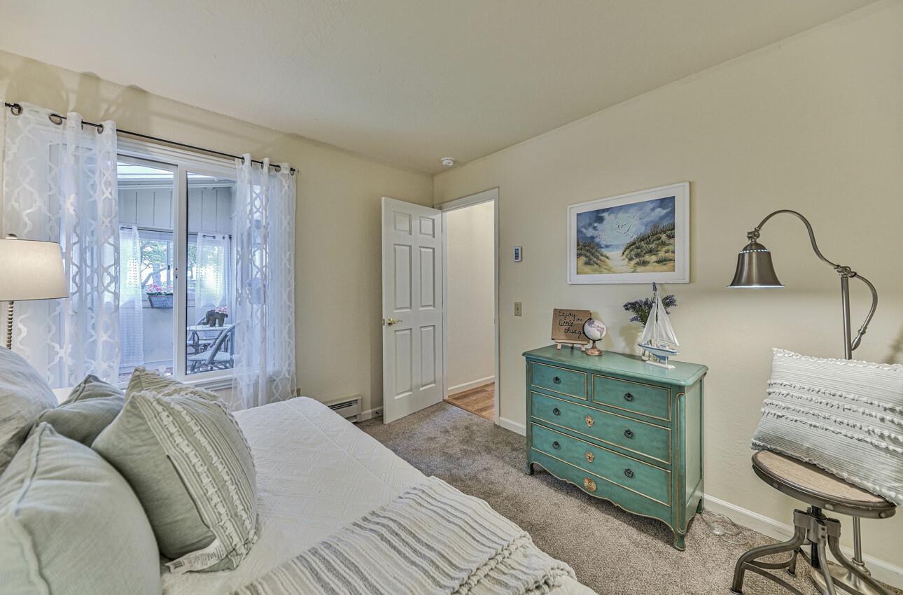 Detail Gallery Image 27 of 35 For 250 Forest Ridge Rd #64,  Monterey,  CA 93940 - 2 Beds | 1 Baths