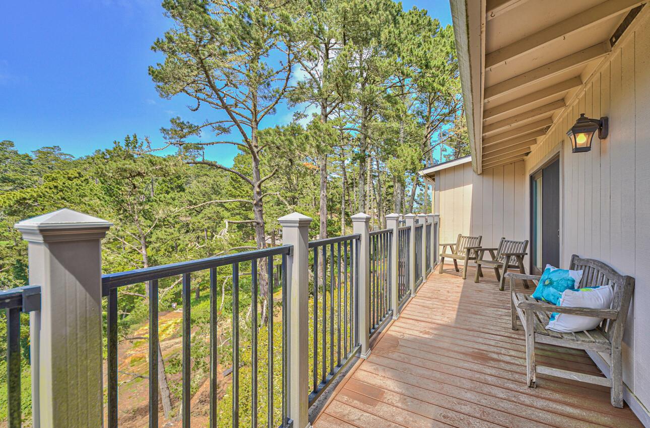 Detail Gallery Image 8 of 35 For 250 Forest Ridge Rd #64,  Monterey,  CA 93940 - 2 Beds | 1 Baths