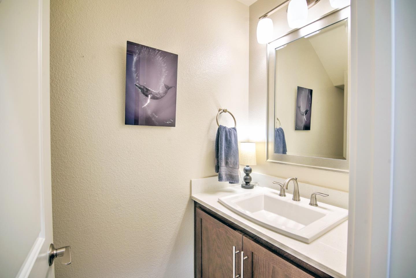Detail Gallery Image 5 of 46 For 2719 Sea Glass Ave, Marina,  CA 93933 - 3 Beds | 2/1 Baths