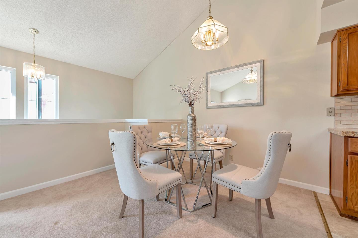 Detail Gallery Image 18 of 38 For 1015 Helen Ave #1,  Sunnyvale,  CA 94086 - 2 Beds | 2 Baths