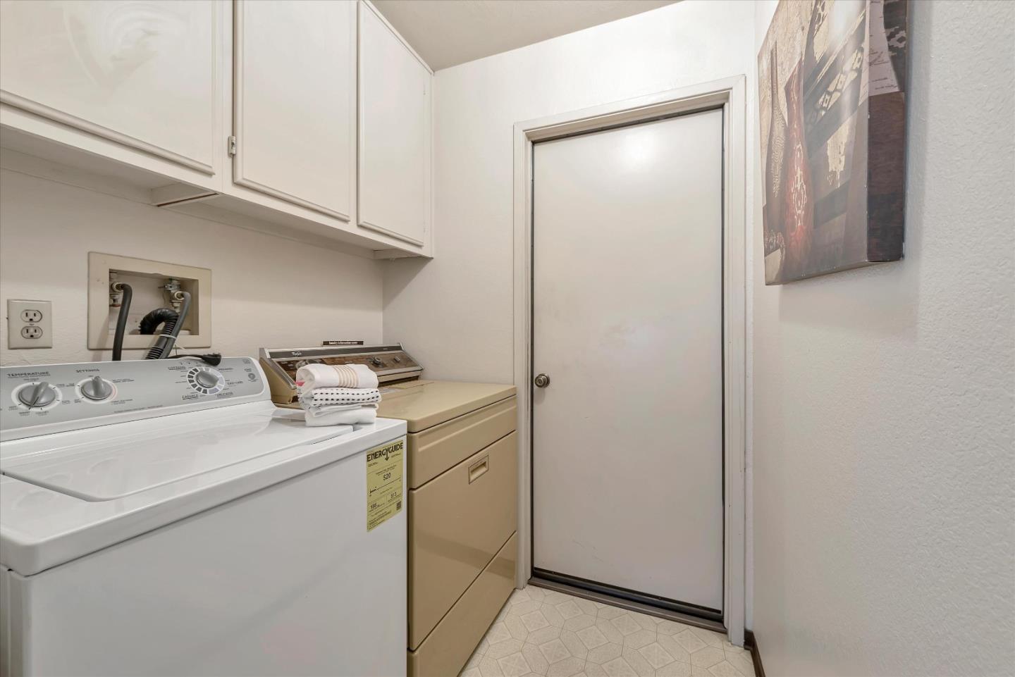 Detail Gallery Image 36 of 38 For 1015 Helen Ave #1,  Sunnyvale,  CA 94086 - 2 Beds | 2 Baths
