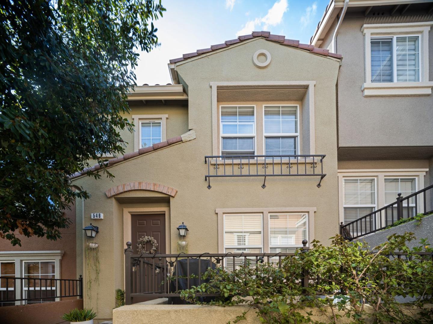 Detail Gallery Image 1 of 1 For 546 Altino Blvd, San Jose,  CA 95136 - 2 Beds | 2/1 Baths