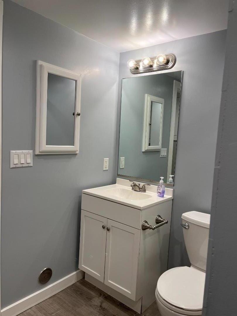 Detail Gallery Image 10 of 13 For 5 Malavear Ct in-Law Unit,  Pacifica,  CA 94044 - 1 Beds | 1 Baths