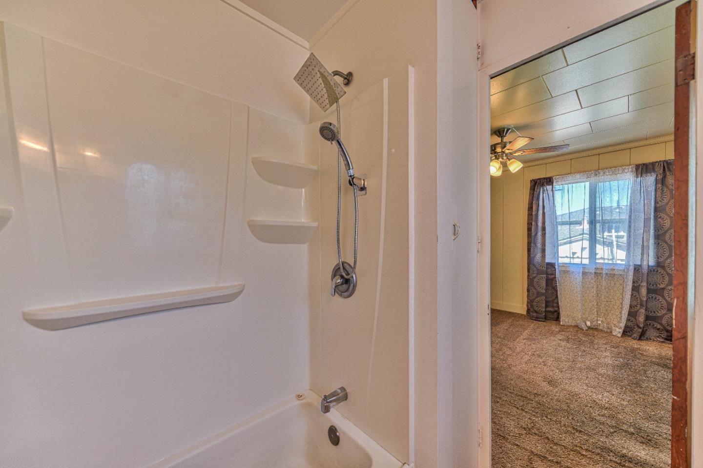 Detail Gallery Image 18 of 27 For 1312 Noche Buena St, Seaside,  CA 93955 - 3 Beds | 2 Baths