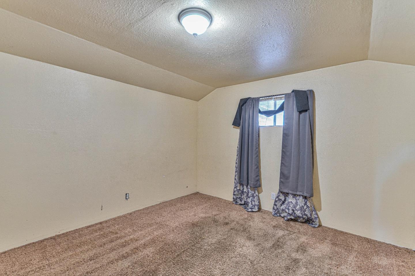 Detail Gallery Image 21 of 27 For 1312 Noche Buena St, Seaside,  CA 93955 - 3 Beds | 2 Baths