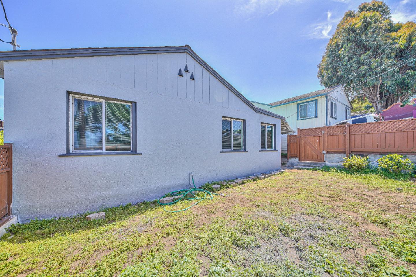 1312 Noche Buena St, Seaside, CA 93955 photo 4