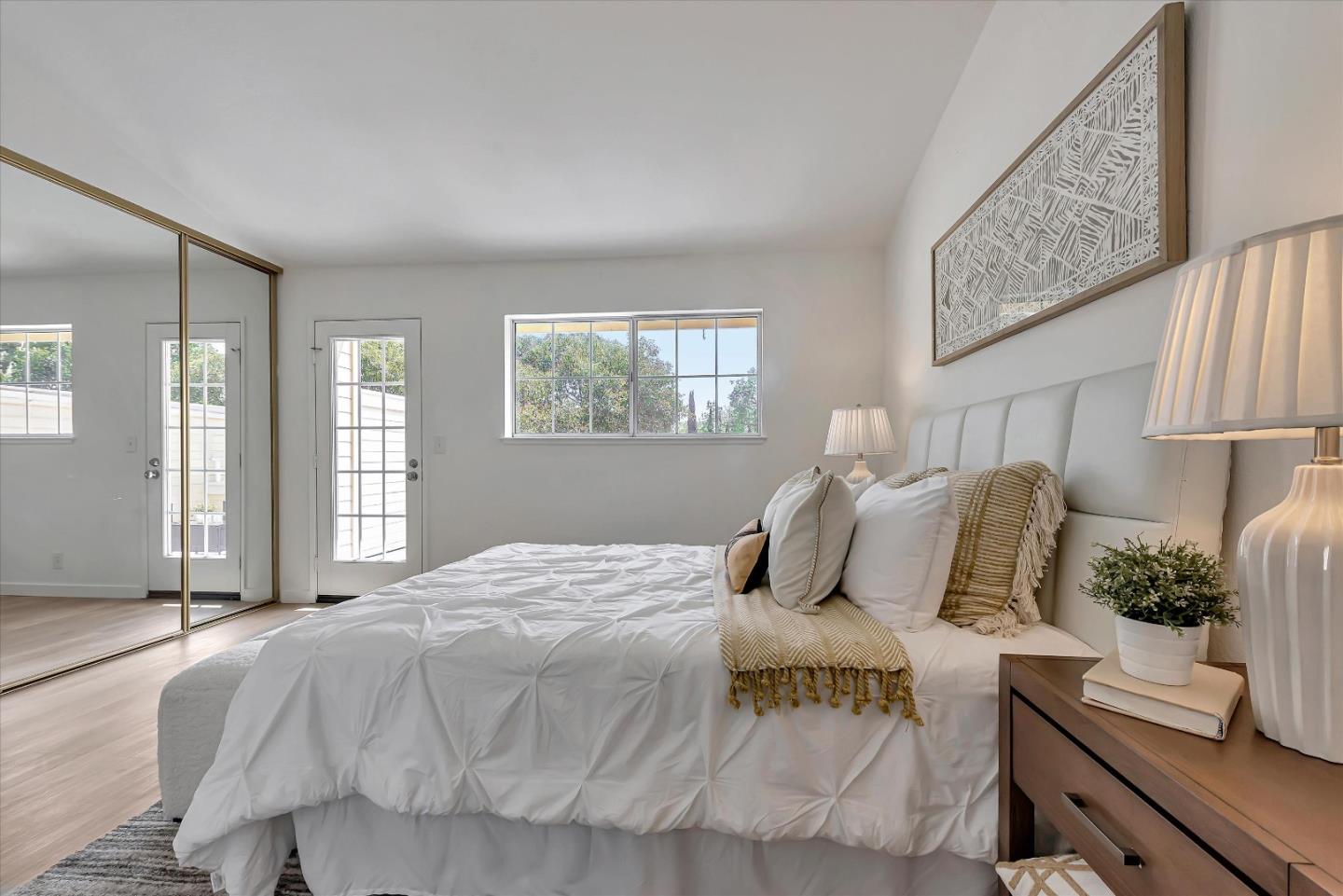 Detail Gallery Image 21 of 40 For 271 Sierra Vista Ave #10,  Mountain View,  CA 94043 - 2 Beds | 2/1 Baths