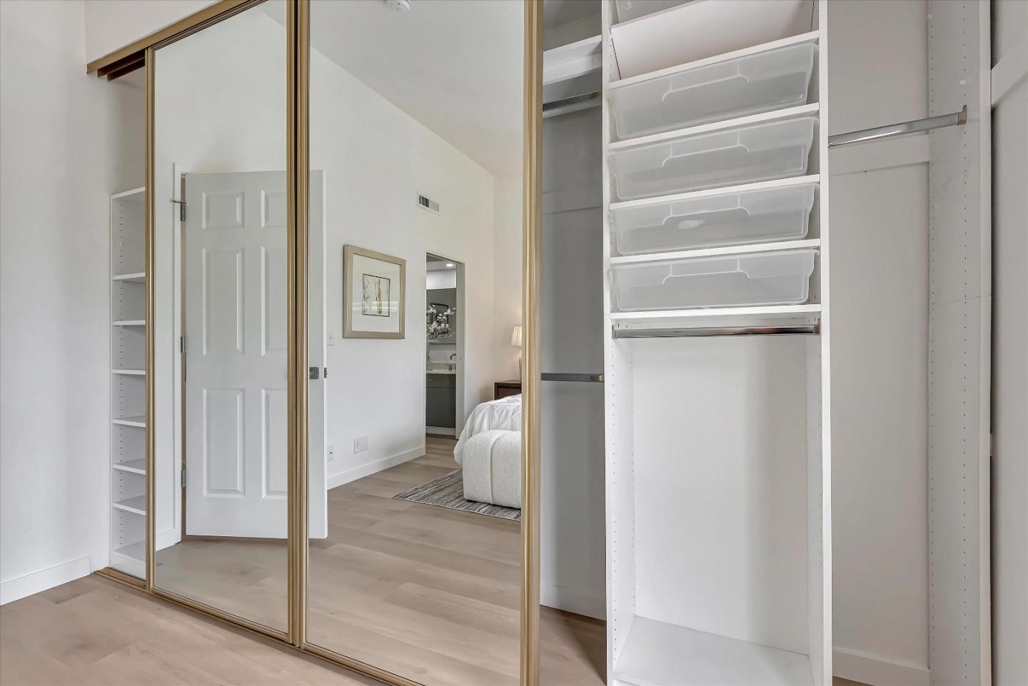 Detail Gallery Image 25 of 40 For 271 Sierra Vista Ave #10,  Mountain View,  CA 94043 - 2 Beds | 2/1 Baths