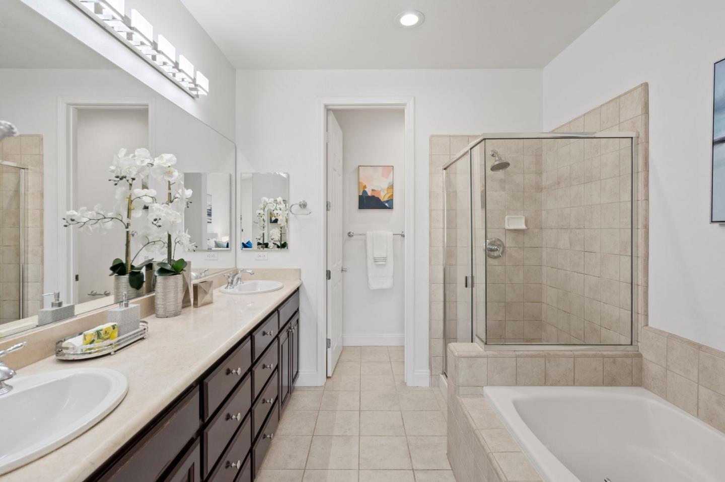 Detail Gallery Image 23 of 44 For 414 Paria Ter, Sunnyvale,  CA 94089 - 3 Beds | 2/1 Baths