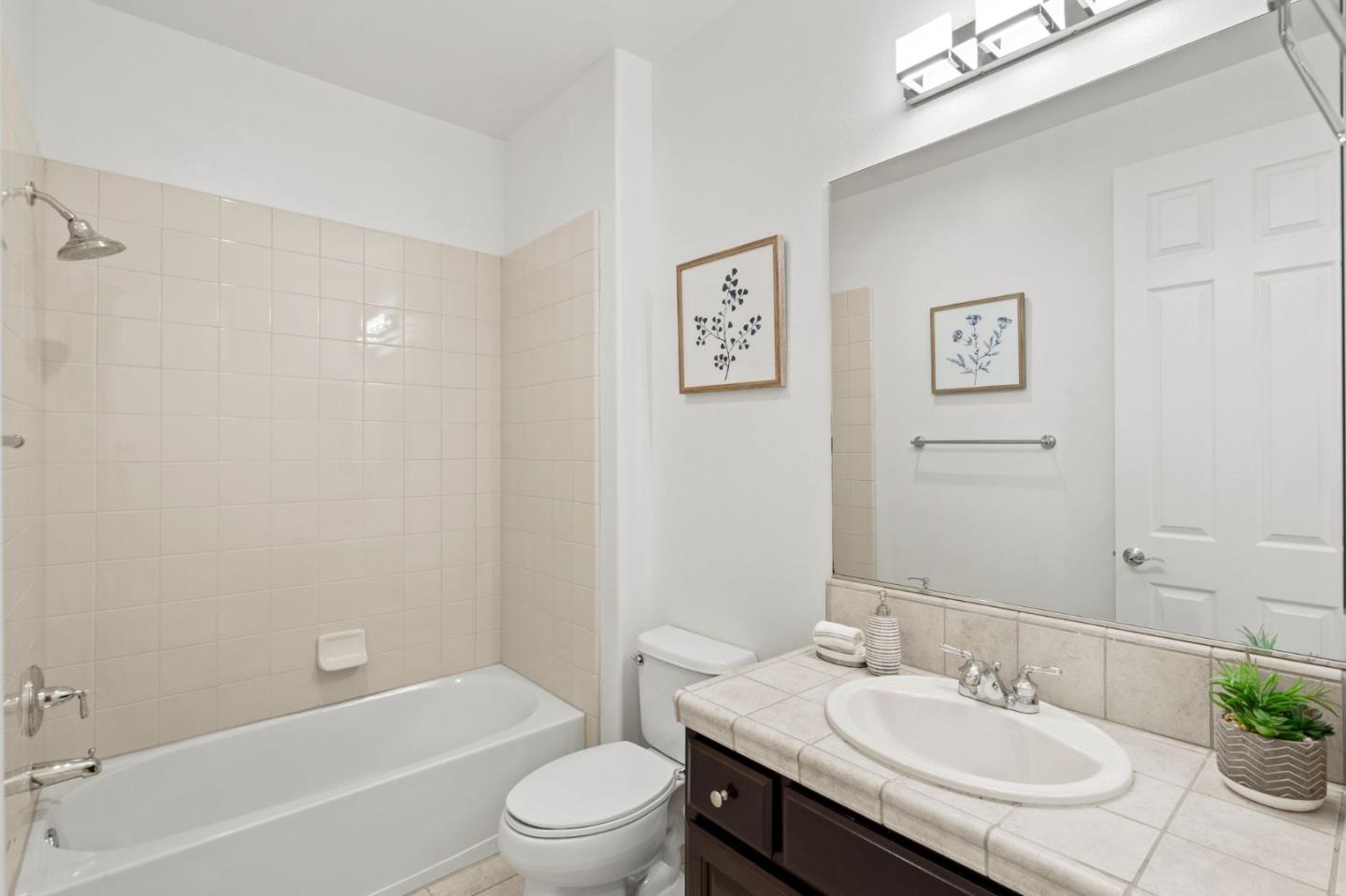 Detail Gallery Image 30 of 44 For 414 Paria Ter, Sunnyvale,  CA 94089 - 3 Beds | 2/1 Baths