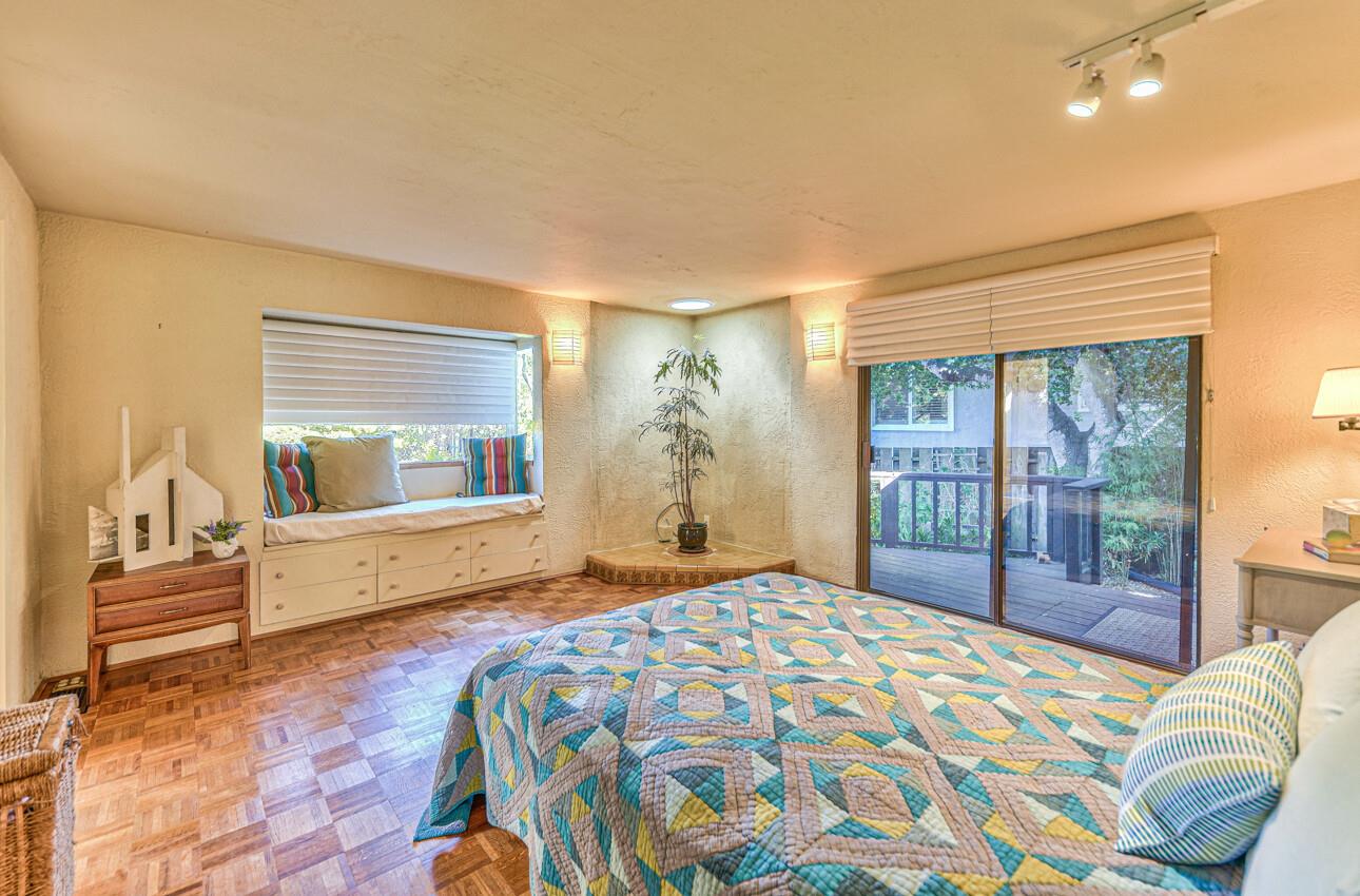 Detail Gallery Image 20 of 40 For 674 Cypress St, Monterey,  CA 93940 - 3 Beds | 2 Baths