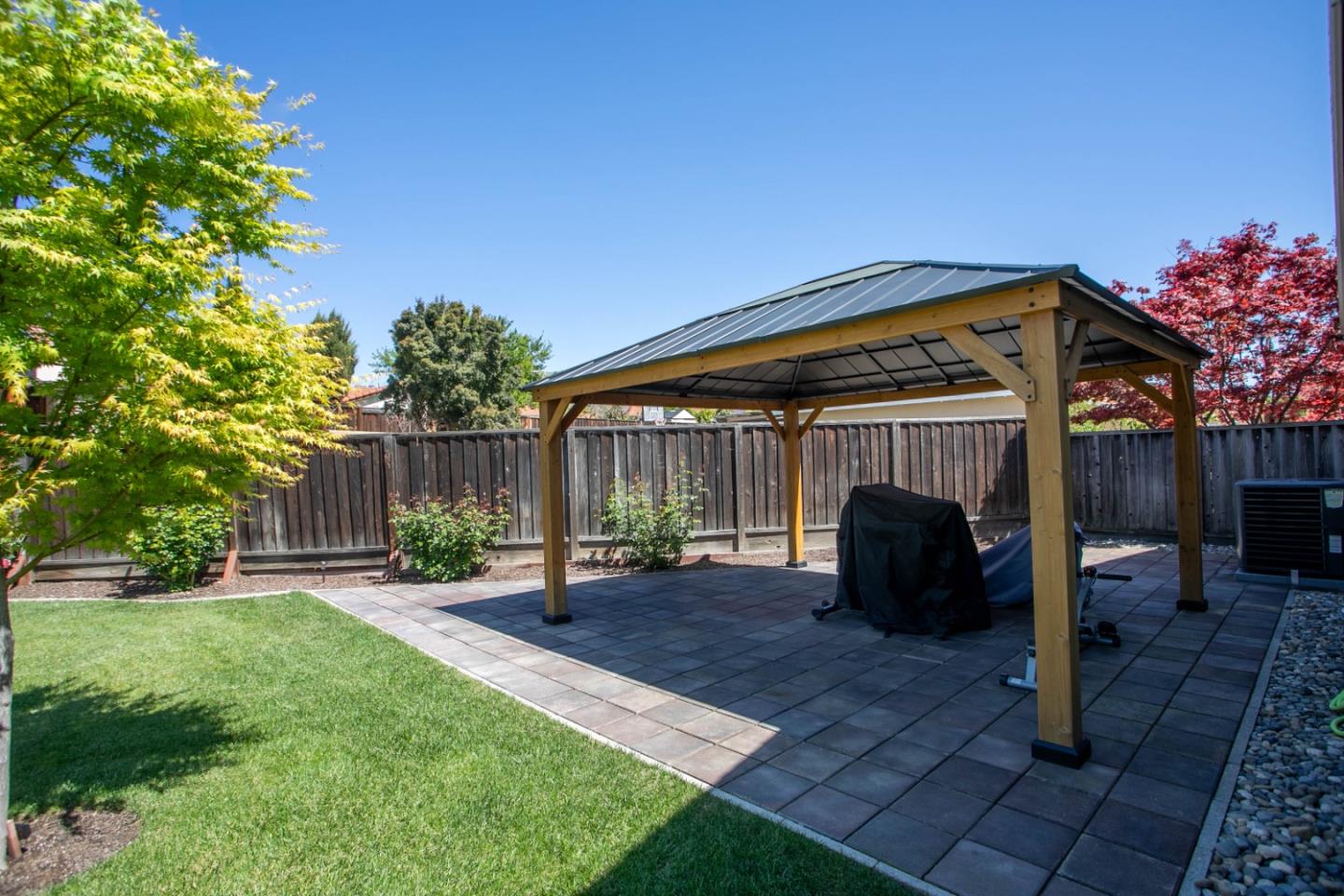 Detail Gallery Image 21 of 27 For 2116 Flintmore Ct, San Jose,  CA 95148 - 3 Beds | 2 Baths
