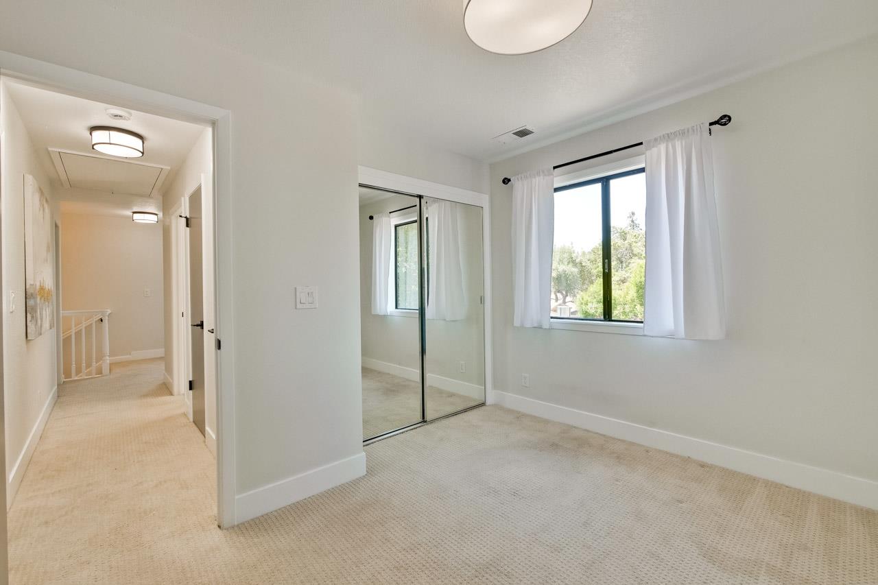 Detail Gallery Image 58 of 81 For 473 4th Ave, Redwood City,  CA 94063 - 5 Beds | 2/1 Baths