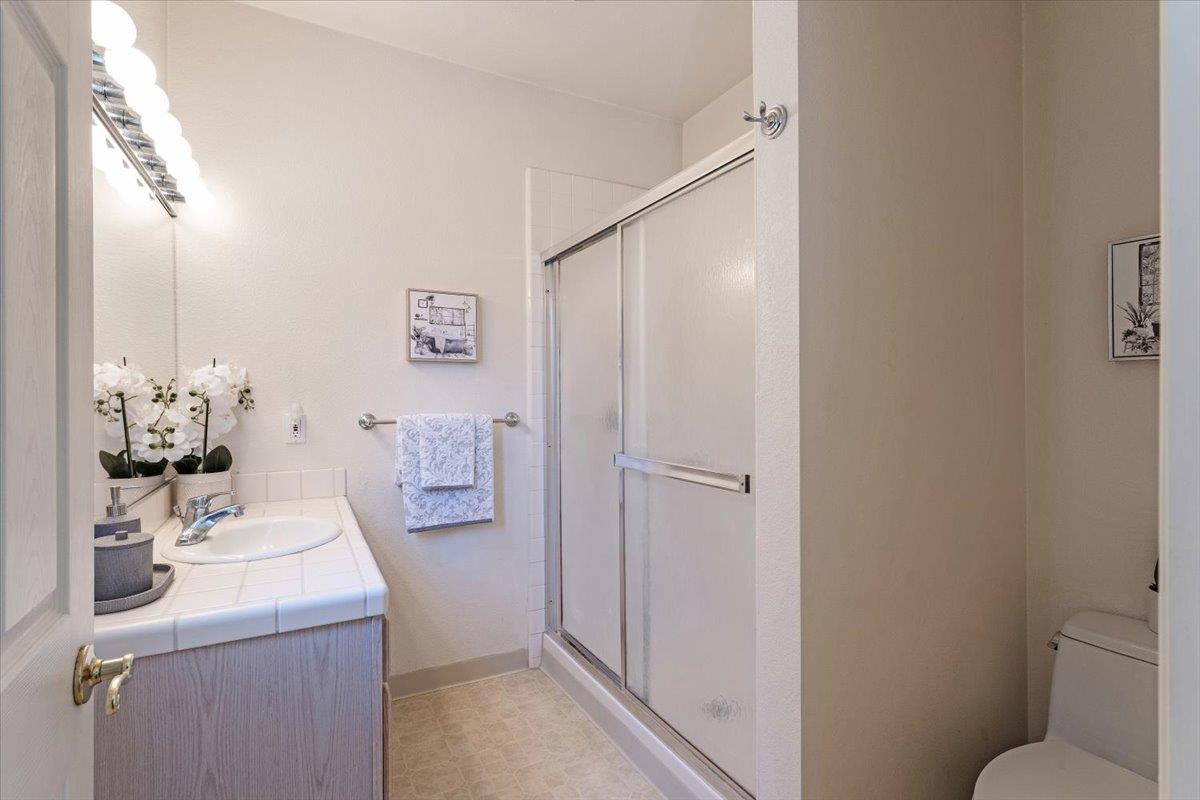 Detail Gallery Image 27 of 40 For 546 N 16th St, San Jose,  CA 95112 - 3 Beds | 2 Baths