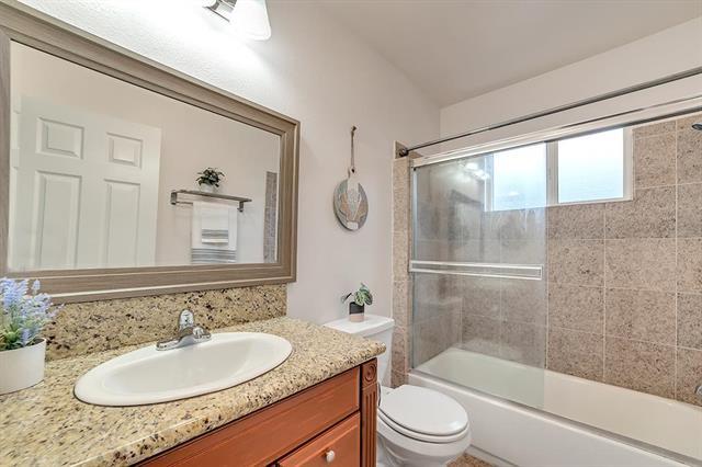 Detail Gallery Image 14 of 35 For 452 Elm Ct, Milpitas,  CA 95035 - 6 Beds | 3/1 Baths