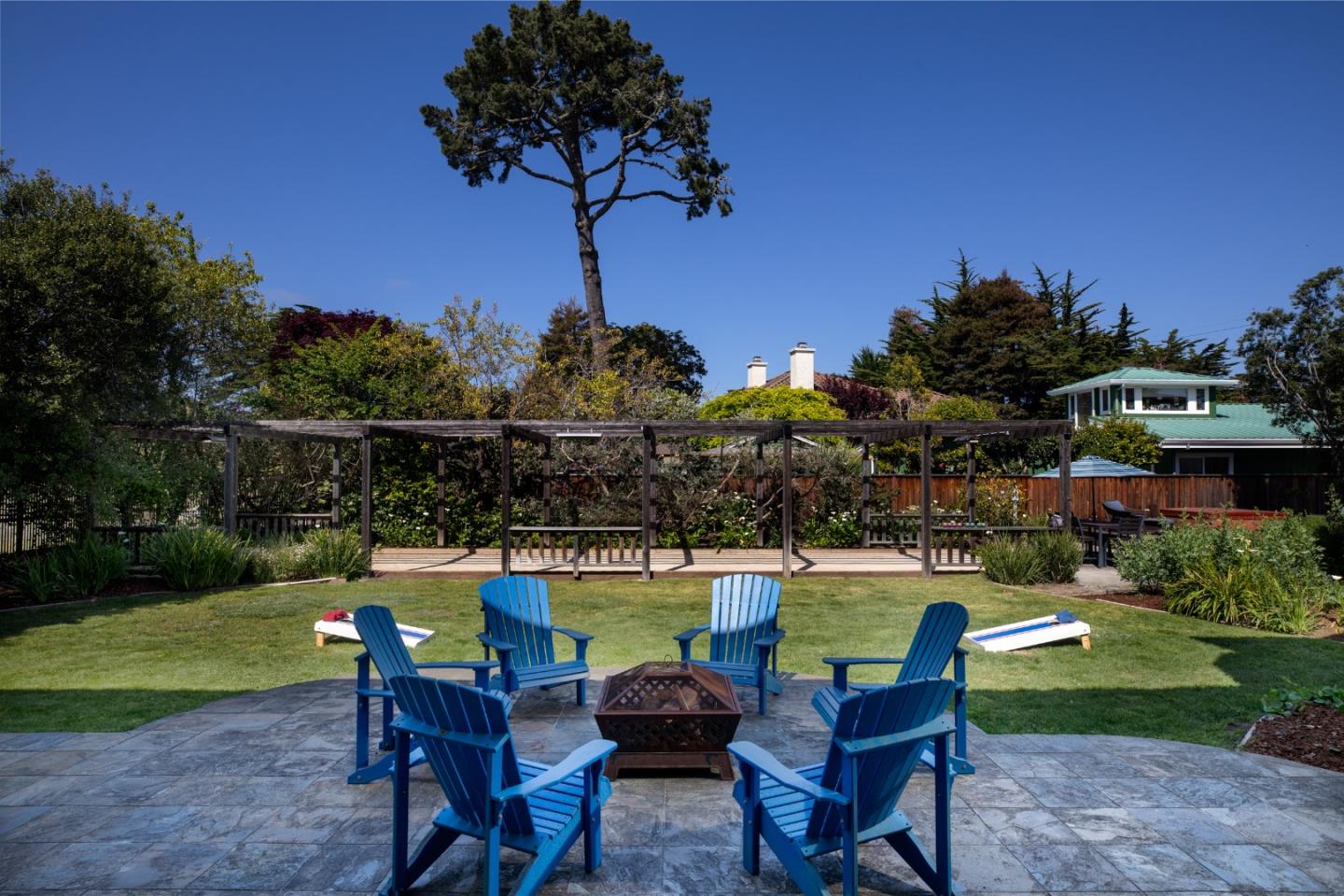 Detail Gallery Image 34 of 40 For 337 Kingsbury Dr, Aptos,  CA 95003 - 4 Beds | 4/1 Baths