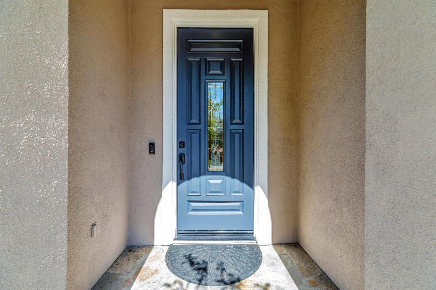 Detail Gallery Image 3 of 25 For 1610 Heritage Bay Ct #6,  San Jose,  CA 95138 - 5 Beds | 4/1 Baths