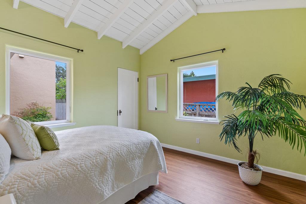 Detail Gallery Image 19 of 35 For 208 Farley Dr, Aptos,  CA 95003 - 3 Beds | 2 Baths