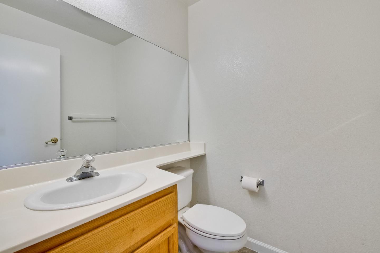 Detail Gallery Image 33 of 56 For 1721 Periwinkle Way, Antioch,  CA 94531 - 3 Beds | 2/1 Baths