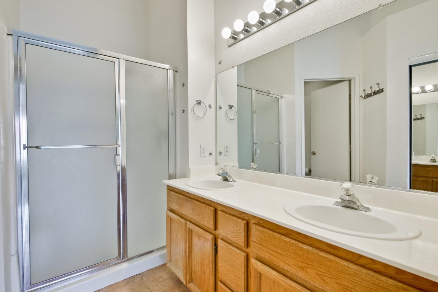 Detail Gallery Image 43 of 56 For 1721 Periwinkle Way, Antioch,  CA 94531 - 3 Beds | 2/1 Baths
