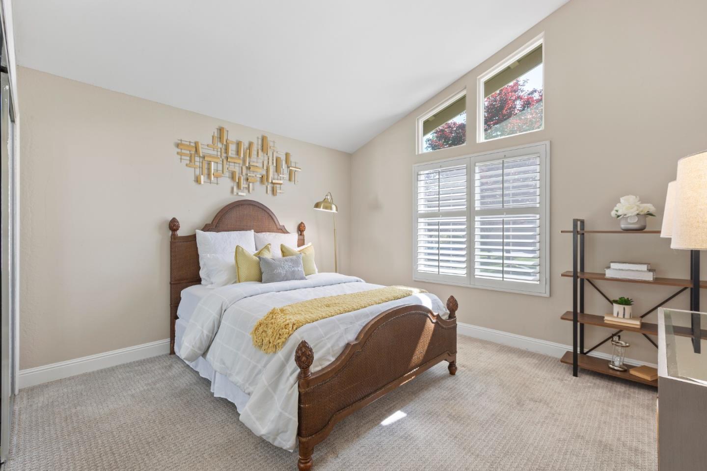 Detail Gallery Image 14 of 85 For 10079 Ridgeway Dr, Cupertino,  CA 95014 - 2 Beds | 2 Baths