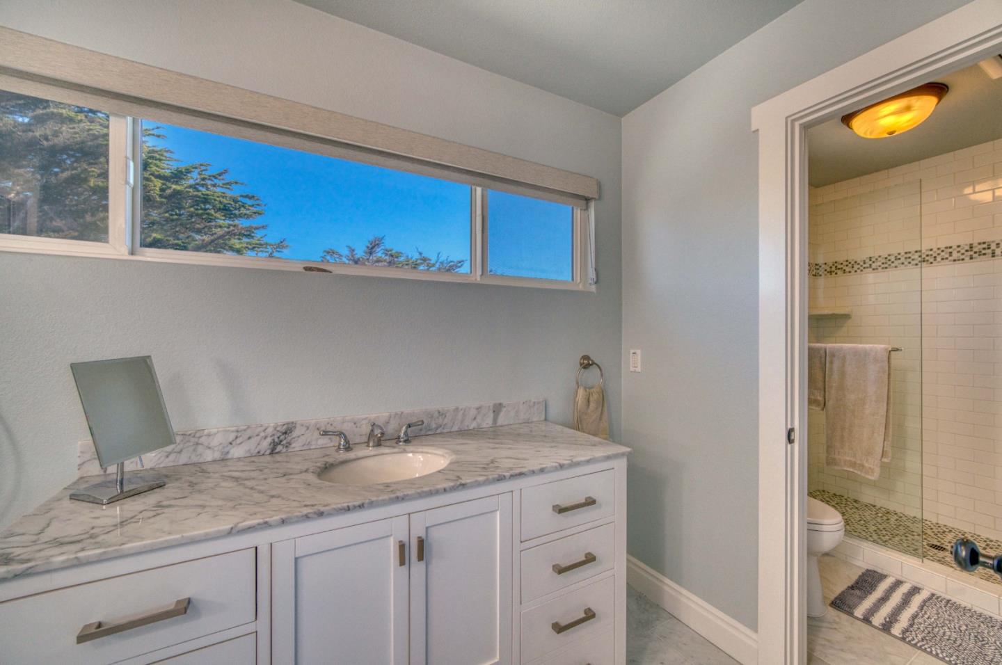 Detail Gallery Image 19 of 31 For 12901 Cabrillo Hwy, Pescadero,  CA 94060 - 3 Beds | 2 Baths