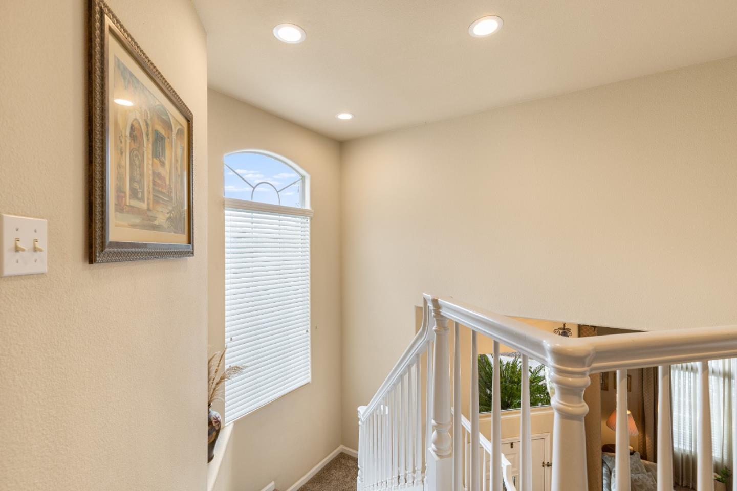 Detail Gallery Image 14 of 33 For 14784 Excaliber Dr, Morgan Hill,  CA 95037 - 5 Beds | 3 Baths