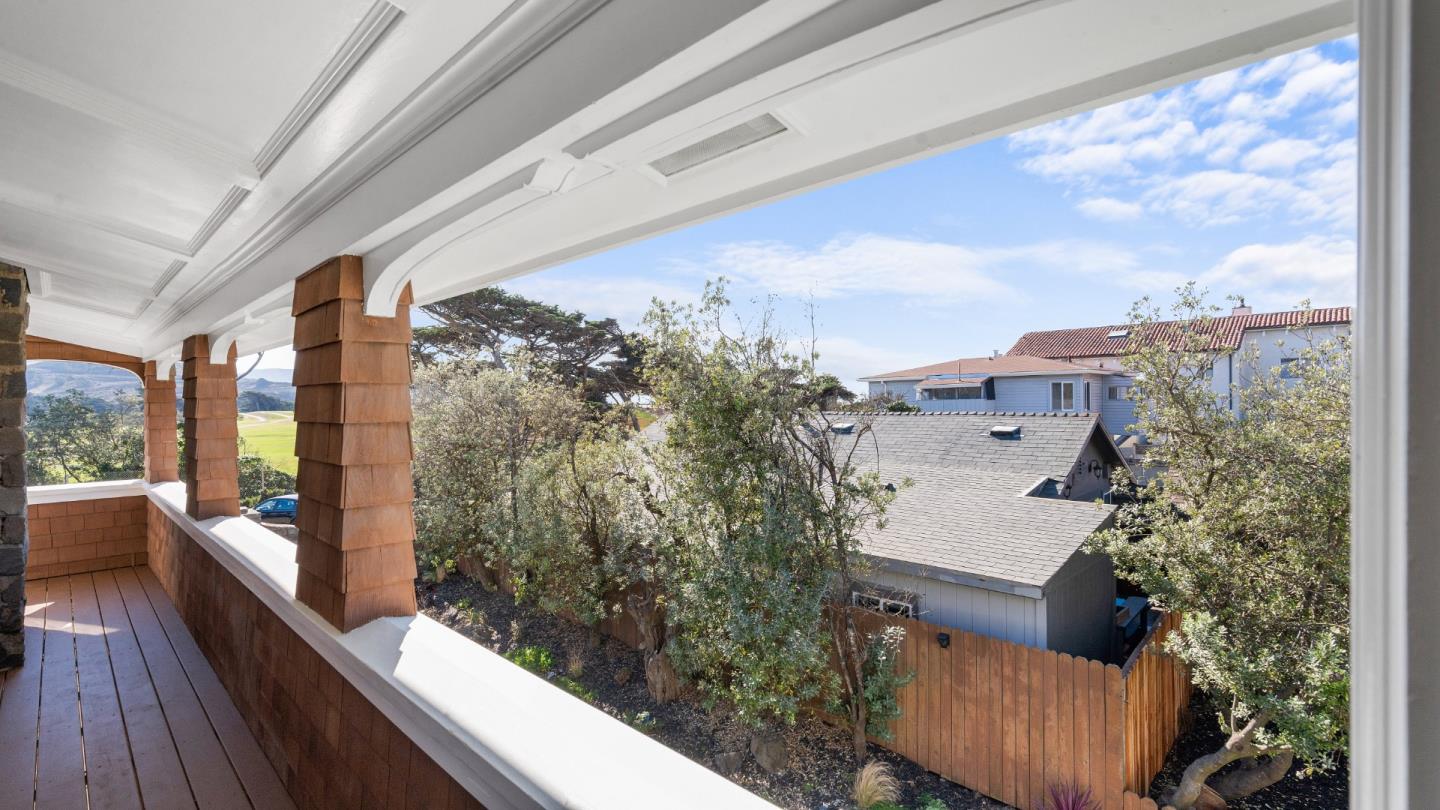 Detail Gallery Image 64 of 85 For 85 Clarendon Rd, Pacifica,  CA 94044 - 7 Beds | 6 Baths