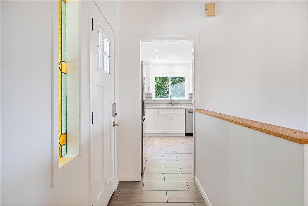 Detail Gallery Image 17 of 66 For 548 Monterey Dr, Aptos,  CA 95003 - 3 Beds | 2 Baths