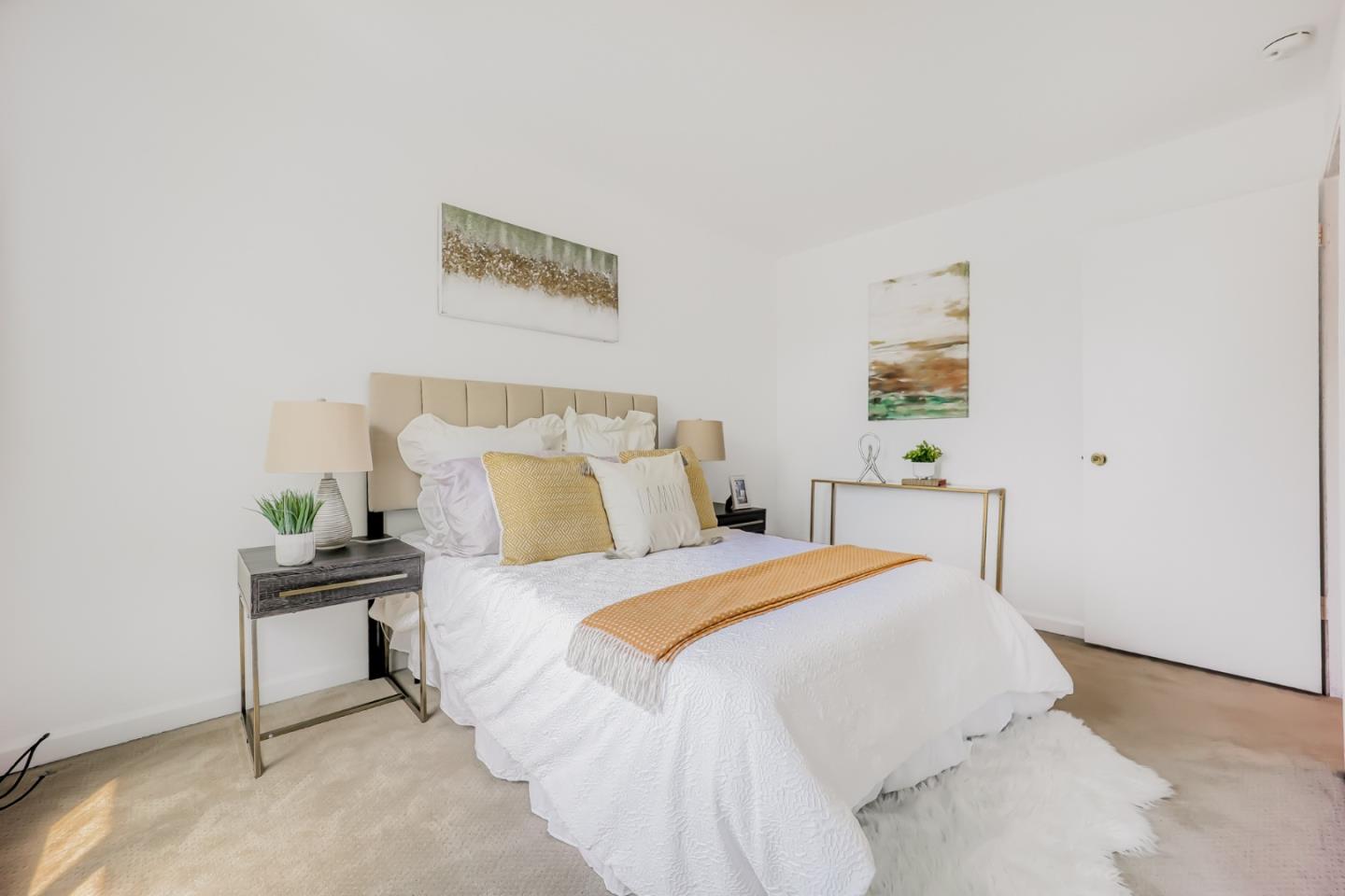 Detail Gallery Image 19 of 34 For 1046 Wright Ave #B,  Mountain View,  CA 94043 - 2 Beds | 1/1 Baths