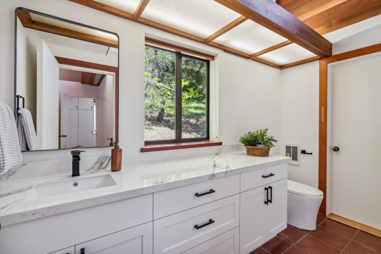 Detail Gallery Image 17 of 67 For 620 Twin Ln, Soquel,  CA 95073 - 3 Beds | 3/1 Baths