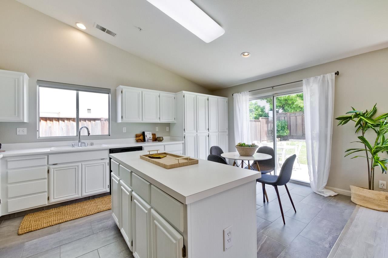 Detail Gallery Image 22 of 62 For 6 Chardonnay Cir, Salinas,  CA 93906 - 3 Beds | 2 Baths