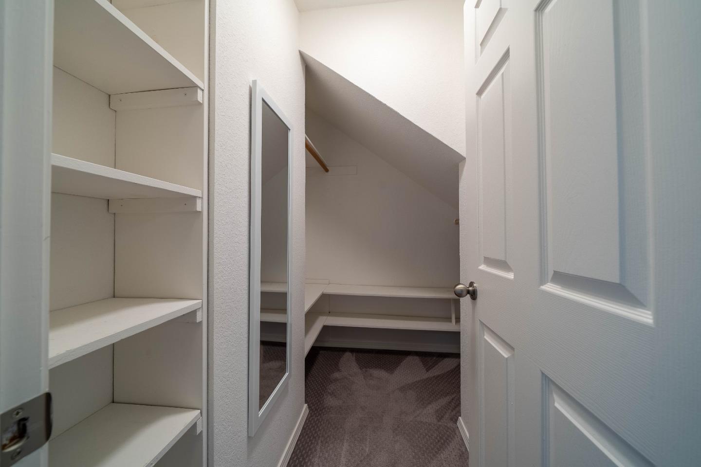 Detail Gallery Image 17 of 24 For 200 W Cliff Dr #24,  Santa Cruz,  CA 95060 - 2 Beds | 2/1 Baths