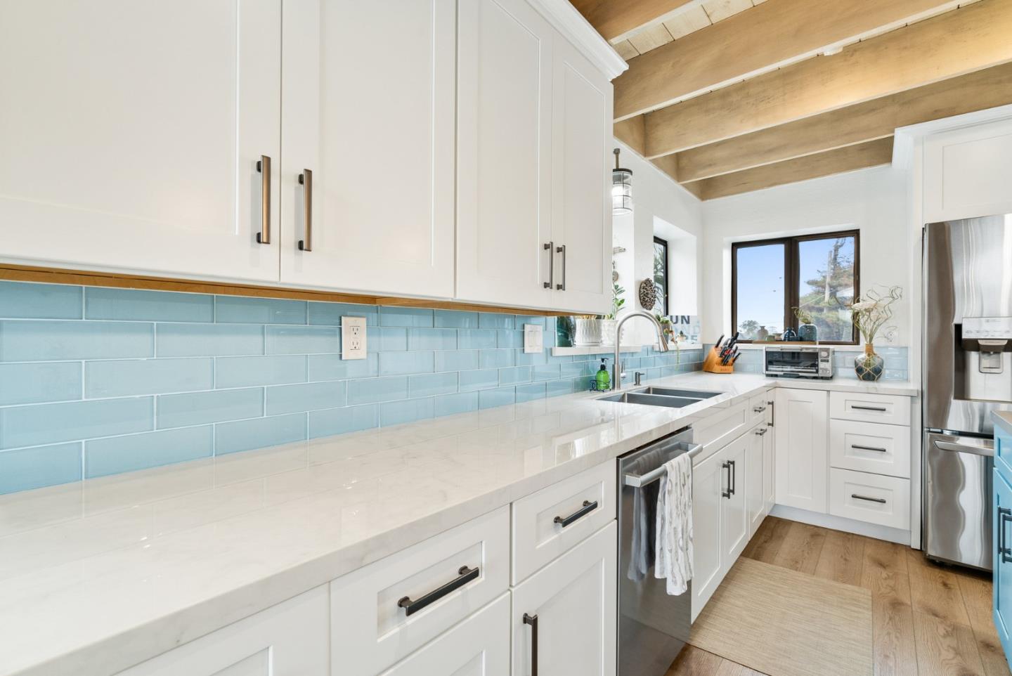 Detail Gallery Image 10 of 64 For 315 6th Ave, Santa Cruz,  CA 95062 - 3 Beds | 2 Baths