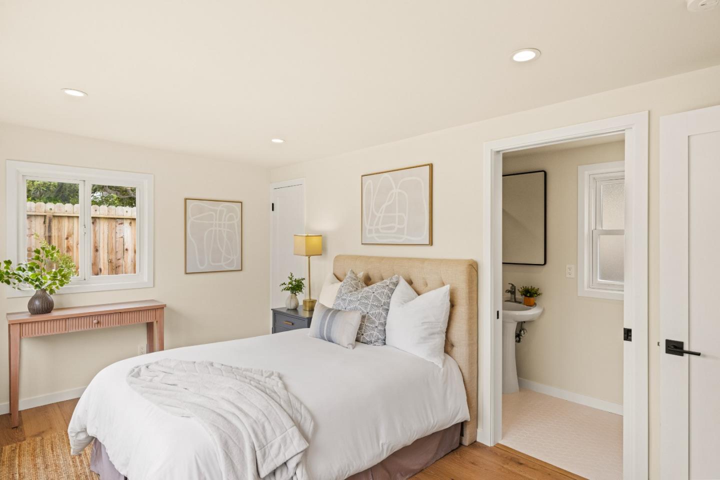 Detail Gallery Image 23 of 48 For 721 Hillcrest Ave, Pacific Grove,  CA 93950 - 3 Beds | 3/1 Baths