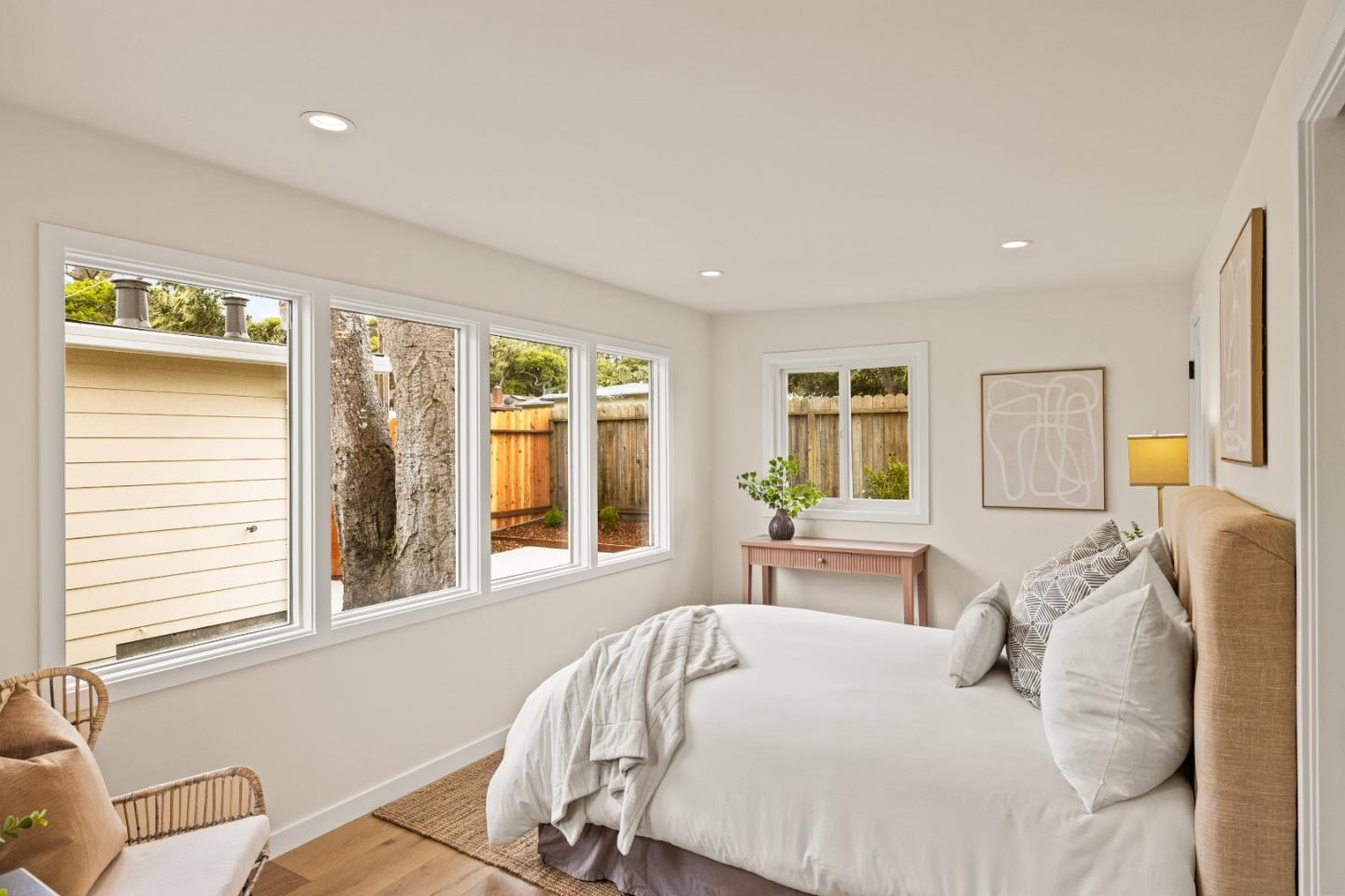 Detail Gallery Image 24 of 32 For 721 Hillcrest Ave, Pacific Grove,  CA 93950 - 3 Beds | 3/1 Baths