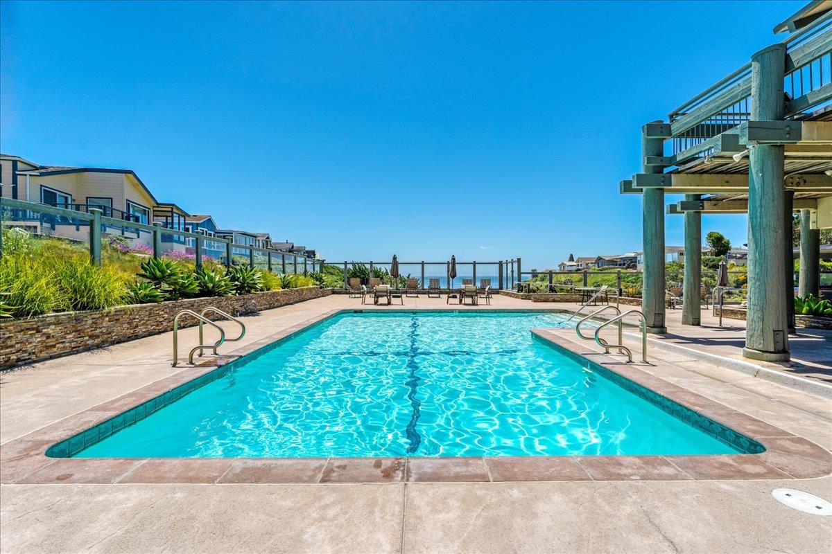 Detail Gallery Image 51 of 64 For 2395 Delaware Ave #136,  Santa Cruz,  CA 95060 - 2 Beds | 2 Baths