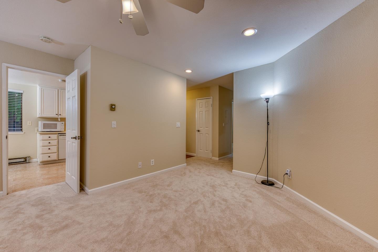 Detail Gallery Image 15 of 53 For 1092 N Abbott Ave, Milpitas,  CA 95035 - 3 Beds | 2 Baths