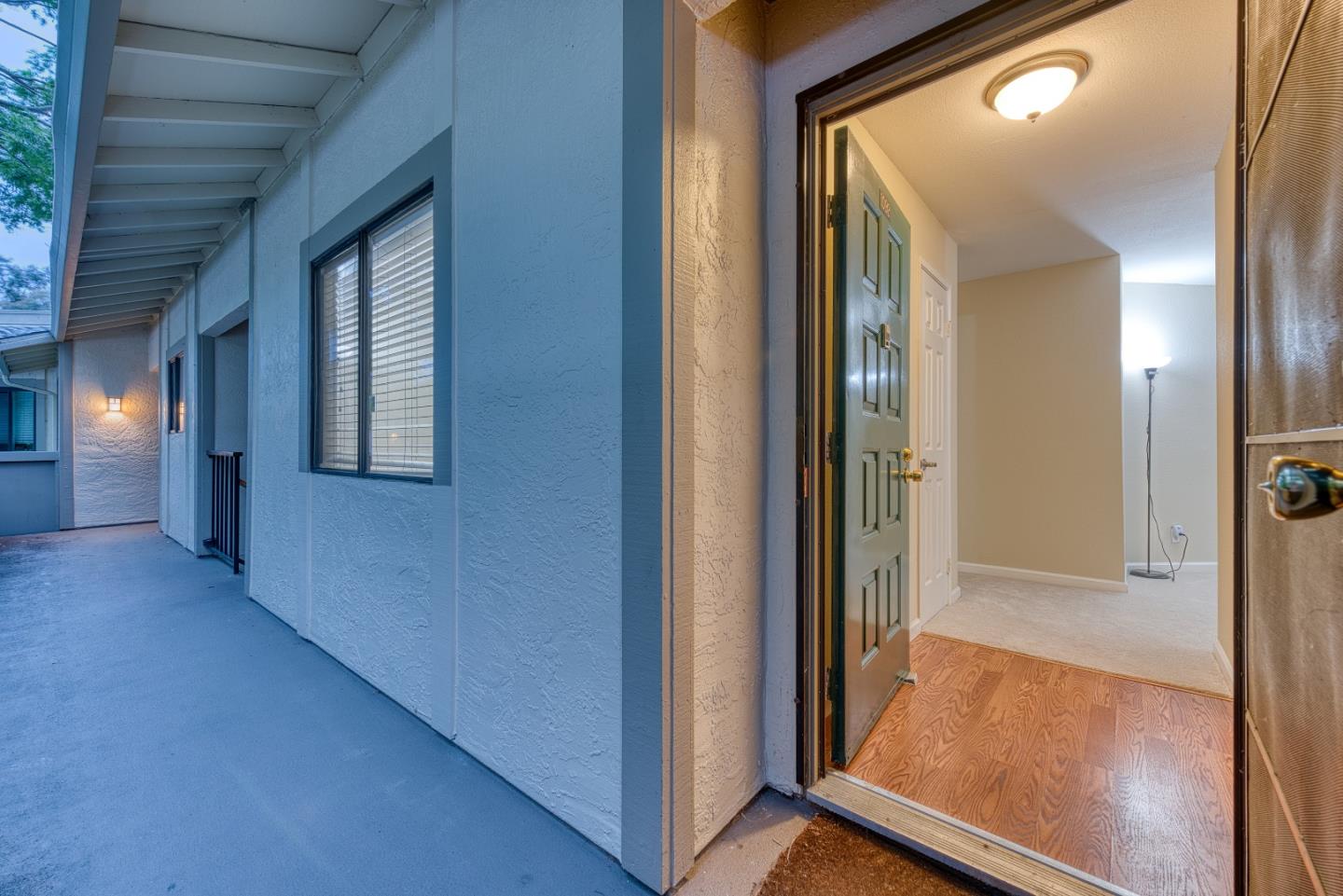 Detail Gallery Image 6 of 53 For 1092 N Abbott Ave, Milpitas,  CA 95035 - 3 Beds | 2 Baths