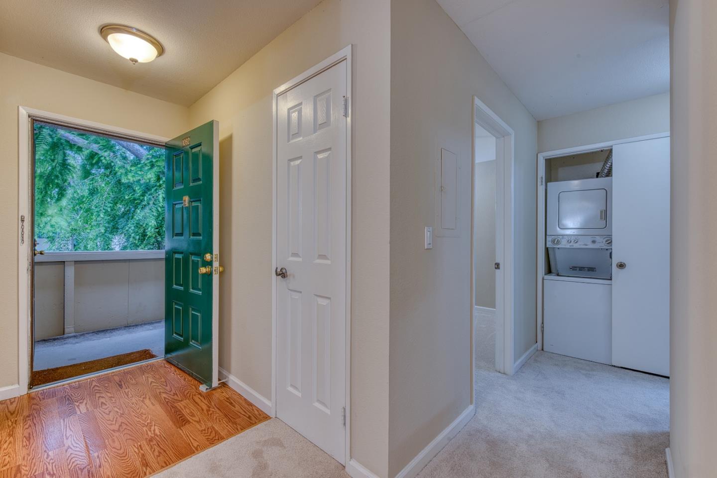 Detail Gallery Image 8 of 53 For 1092 N Abbott Ave, Milpitas,  CA 95035 - 3 Beds | 2 Baths