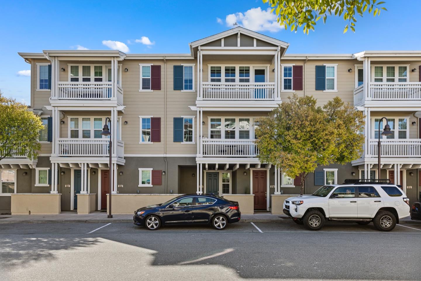 Detail Gallery Image 33 of 35 For 634 True Wind Way #809,  Redwood City,  CA 94063 - 3 Beds | 2/1 Baths